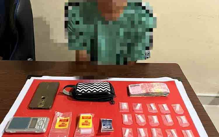 Polisi Gerebek Terduga Pengedar Sabu, Sita 15 Paket Siap Edar