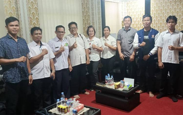 Pemdes Pulau Patai dan Disbudparpora Barito Timur Bahas Persiapan Festival Nariuk 5