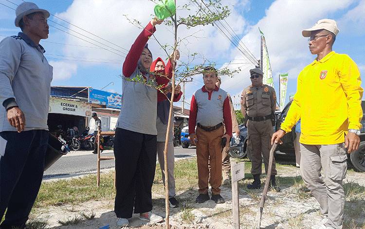 Pemkab Kobar Terima Rp26 Miliar dari Pemprov Kalteng untuk Bangun Pengelolaan Sampah