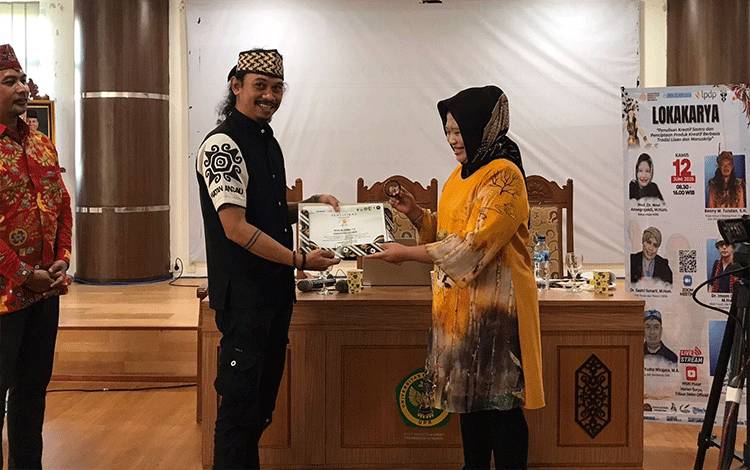 Transformasi Sastra ke Panggung: Sendratari "Rubui Manawang" Menghidupkan Warisan Dayak Ma'anyan