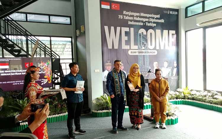 Senator Turki Berkunjung ke Dispursip Kalteng