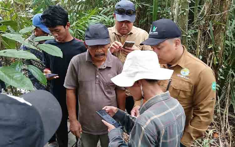 Teknologi Menyapa Hutan, SSMS Gelar Pelatihan TreeAdopt di Tanjung Terantang
