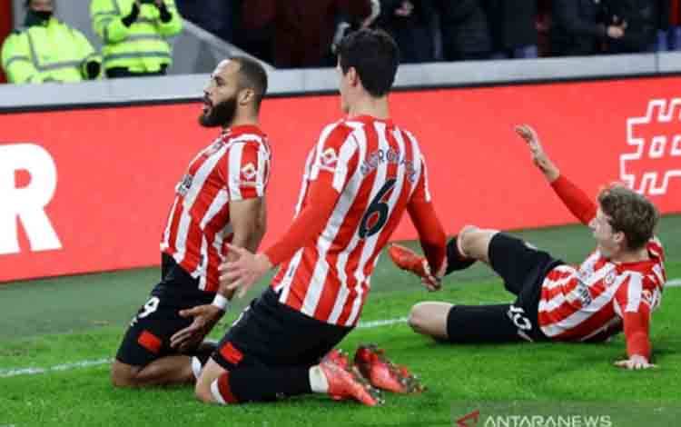 MU Tetap Tenang Meski Bersaing dengan Tottenham untuk Dapatkan Mbuemo