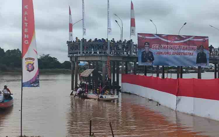Polda Kalteng Gelar Lomba Besei Kambe, Lestarikan Kearifan Lokal Dayak