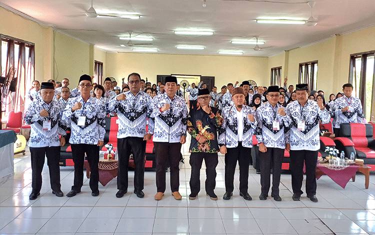 PGRI Kotim Tentukan Pengurus Baru Masa Bakti 2025-2030 Lewat Konferensi