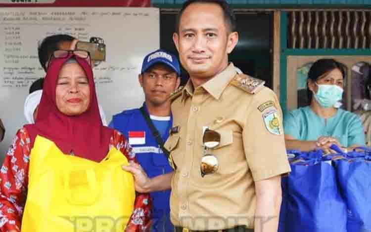Wali Kota Palangka Raya Tinjau Lokasi Kebakaran di Komplek Puntun