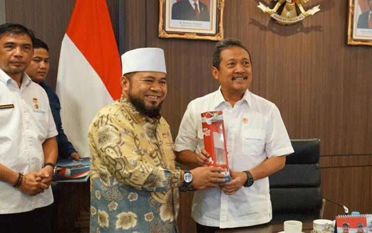 KKP Siapkan Kapal Orca & Pesawat Atasi Krisis Transportasi di Enggano