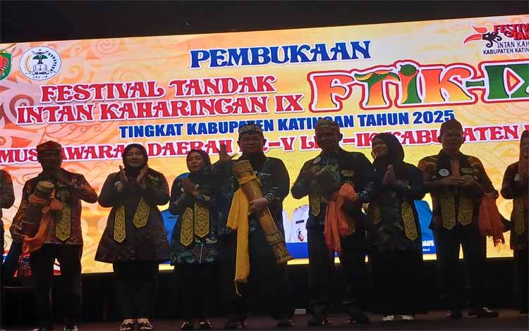 Bupati Katingan Sebut Festival Tandak Perkuat Budaya dan Spiritual Hindu Kaharingan menuju Indonesia Emas 2045