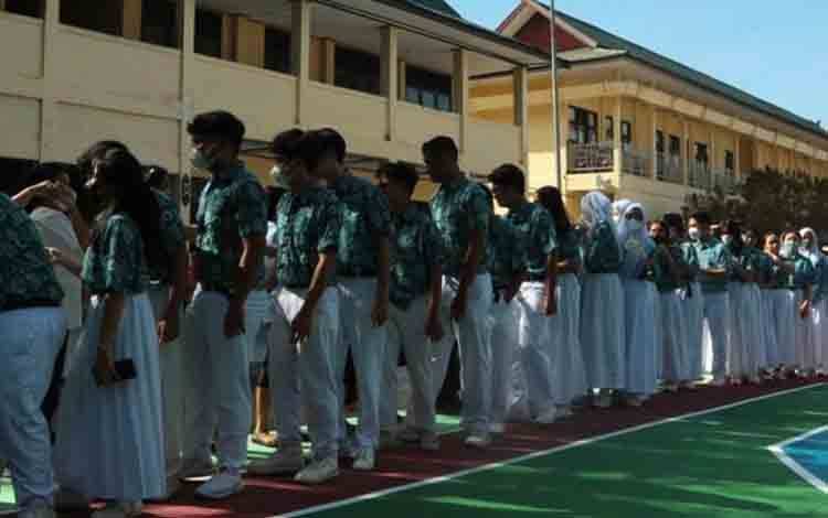 Program Seragam Gratis 2025 Berlaku, Disdik Kalteng Minta Sekolah Tak Lakukan Pemesanan