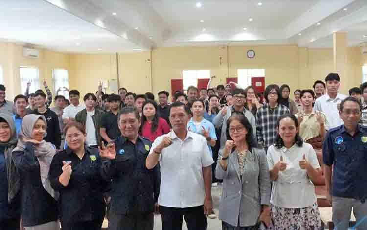 Diskominfo Palangka Raya Sosialisasikan Aplikasi LAPOR dan Kampanye Gen Z Anti Bungkam di STMIK