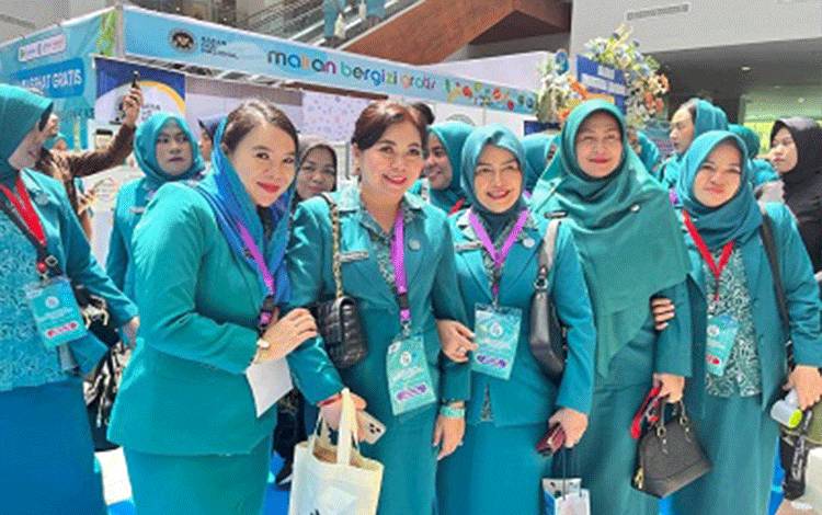 Ketua TP PKK Seruyan Hadiri HKG PKK ke-53 dan Rakernas X di Samarinda