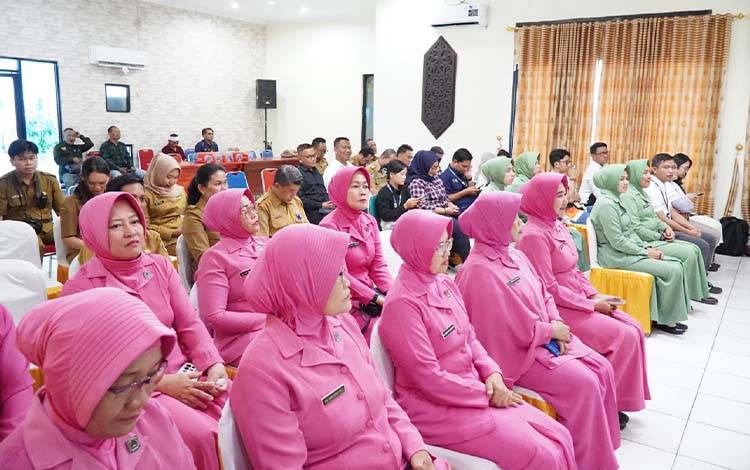 OJK Kalteng Perkuat Edukasi Keuangan Perempuan Lewat GENCARKAN di Barito Selatan