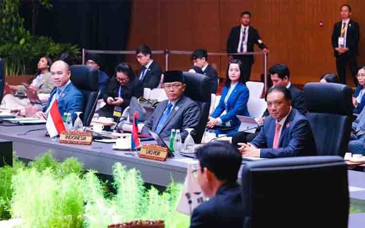 Menlu RI Dorong Kemitraan Ekonomi Inovatif ASEAN-Korea Selatan