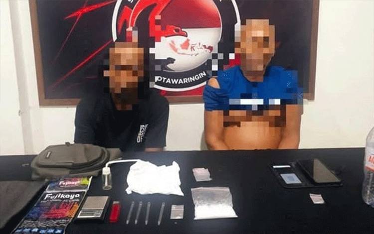 Dua Orang Pengedar Sabu di Desa Purbasari Ditangkap Polres Kobar
