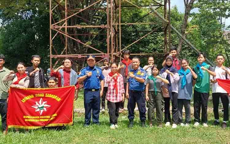Disdamkarmat Palangka Raya Sosialisasi Pencegahan dan Penanganan Kebakaran Kepada Mapala Dozer