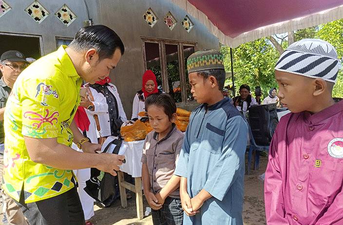 32 Anak Ikut Sunatan Massal Pemkab Pulpis dan Ikatan Keluarga Pangkoh