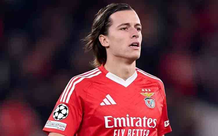 Real Madrid Resmi Umumkan Transfer Alvaro Carreras dari Benfica
