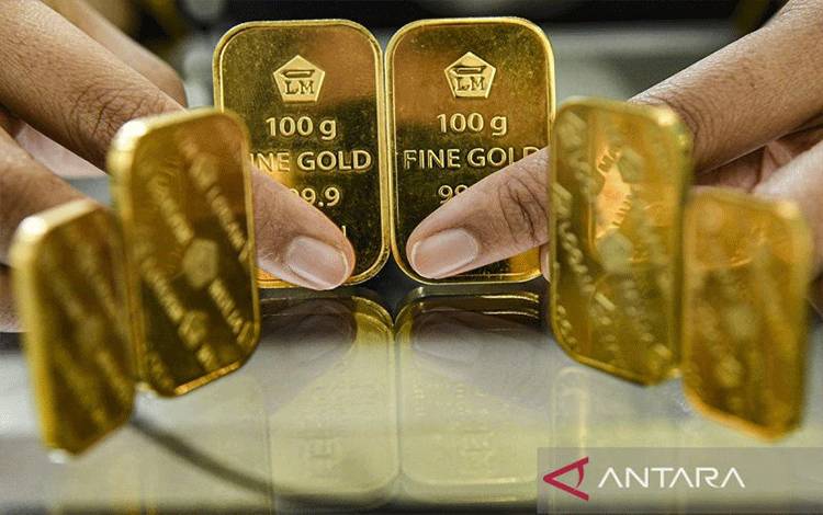 Harga Emas Antam Hari ini Turun Lagi ke Angka Rp1,908 Juta/Gram