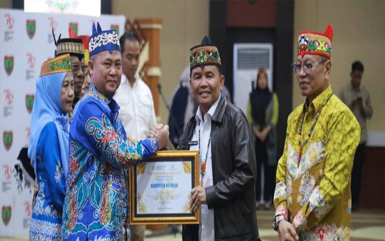 Katingan Raih Penghargaan Pelayanan KB Terbaik se-Kalimantan Tengah