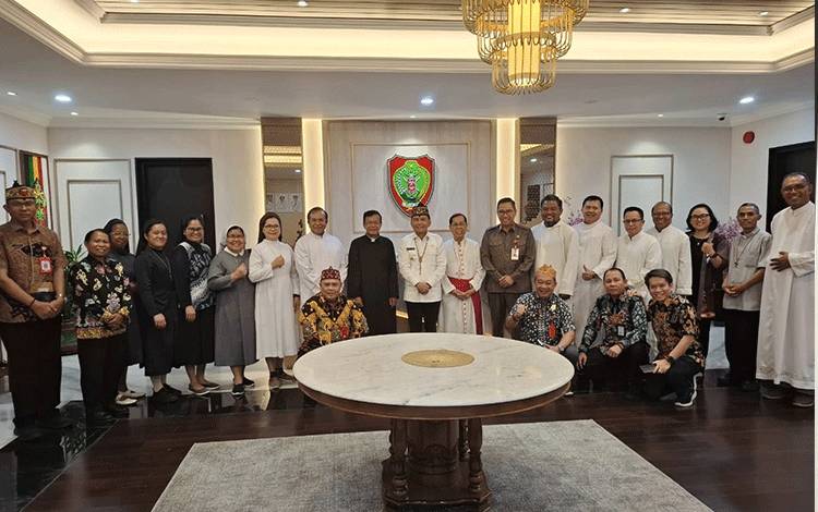 Audiensi Penuh Kehangatan Pemimpin Gereja dan Gubernur Kalteng