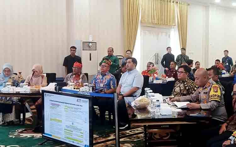 Kapolres Barito Utara Paparkan Strategi Pengamanan PSU di Hadapan Wamendagri