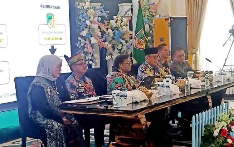 Pj Bupati Barito Utara Sampaikan Kesiapan Pemkab Hadapi PSU di Hadapan Wamendagri