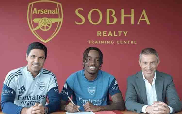 Arsenal Umumkan Kedatangan Noni Madueke dari Rival Sekota Chelsea