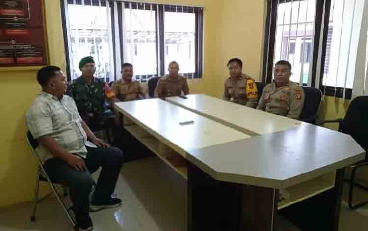 Camat MHU Luruskan Isu Penolakan Pembangunan Rumah Ibadah di Desa Sumber Makmur