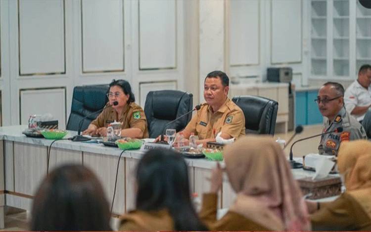 DLH Kapuas Bahas Konsep Baru Adipura 2025