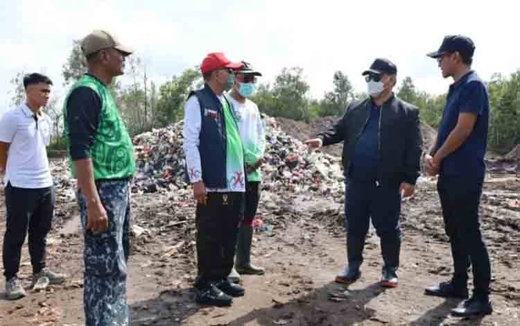 DLH Kotim Percepat Penanganan Sampah di Depo dan TPA
