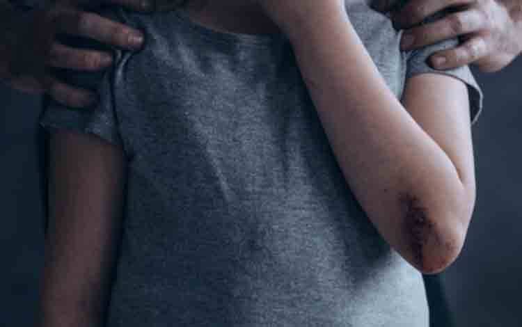 Bejat! Ayah Cabuli Anak Tiri yang Masih SD di Kotim