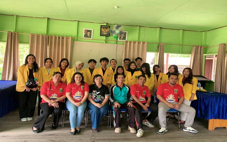 Mahasiswa Universitas Palangka Raya Siap Bangun Desa Pamangka Lewat KKN