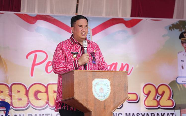 Bupati Lamandau Ajak Masyarakat Lanjutkan Semangat Gotong Royong