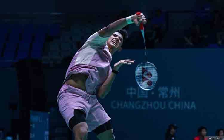 Alwi Farhan Susul Amri/Nita ke Semifinal Macau Open 2025