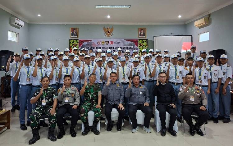 Pusdiklat Calon Paskibraka Gumas Momen Pelatihan Fisik hingga Pendidikan Karakter