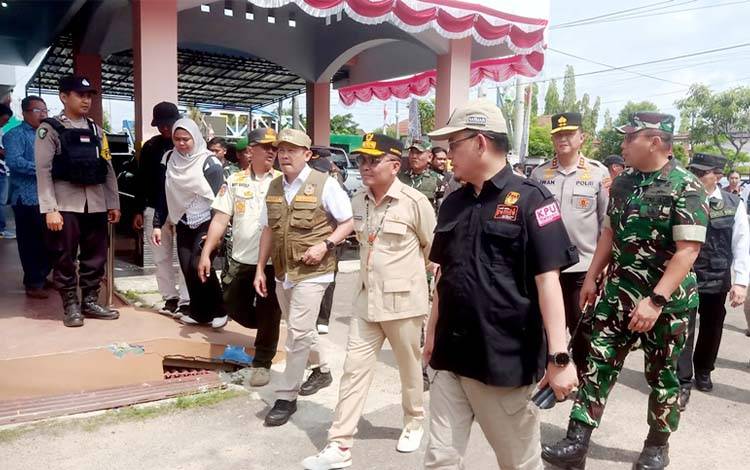 Gubernur Kalteng Tinjau PSU Pilkada di Muara Teweh
