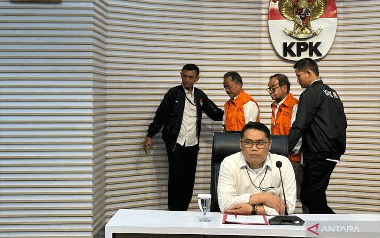 KPK Tahan Dua Tersangka Kasus Pengadaan Lahan JTTS