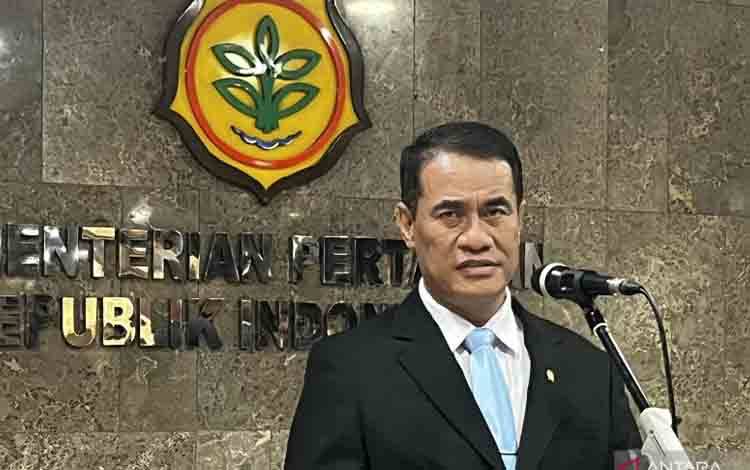 Mentan Sebut Bakal Lakukan Operasi Pasar Beras hingga Akhir 2025