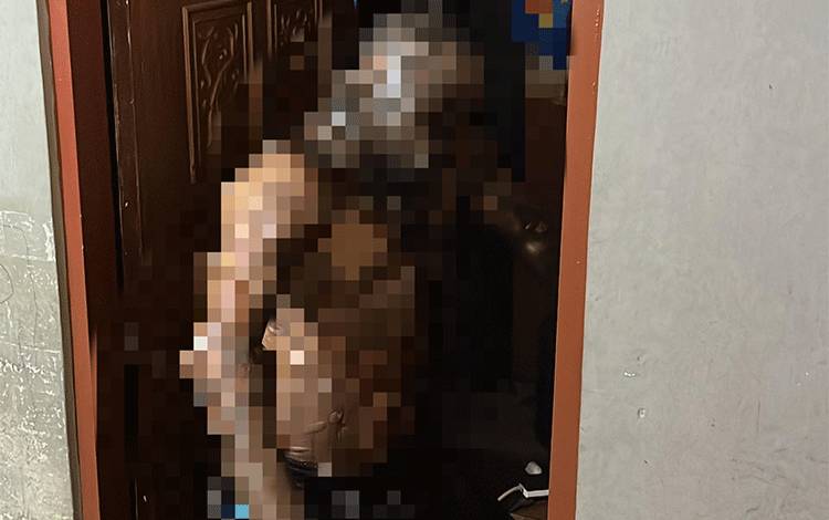 Pria di Palangka Raya Ditemukan Tewas Bunuh Diri, Jasadnya Membusuk di Pintu Kamar