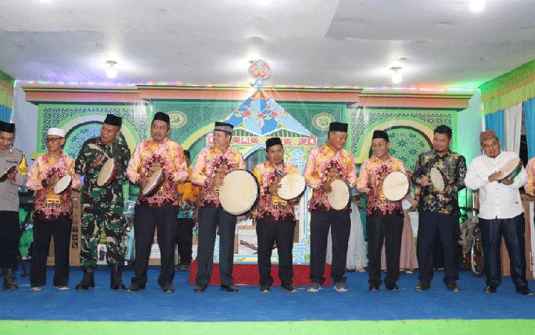 Asisten I Setda Gunung Mas Tutup MTQ XVIII Tingkat Kabupaten