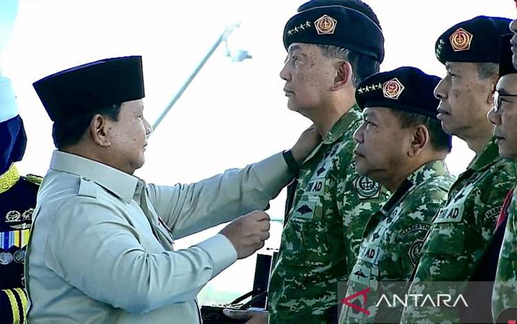 Presiden Prabowo Anugerahi Sjafrie, Herindra, dkk Naik Bintang Empat