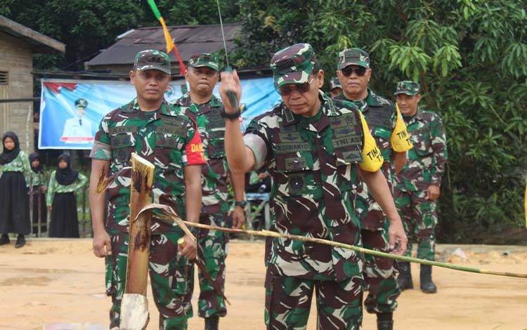 Kolonel Inf R. Suranto Pimpin Wasev TMMD ke-125 di Lamandau, Apresiasi Sinergi TNI-Pemda