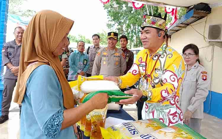 Bupati Pulpis Apresiasi Gerakan Pangan Murah Polres Pulang Pisau