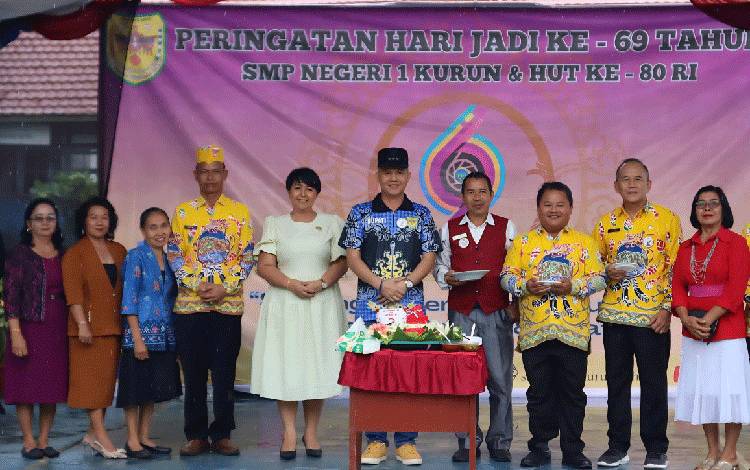 DPRD Gunung Mas: Selamat HUT ke-69 SMPN 1 Kurun