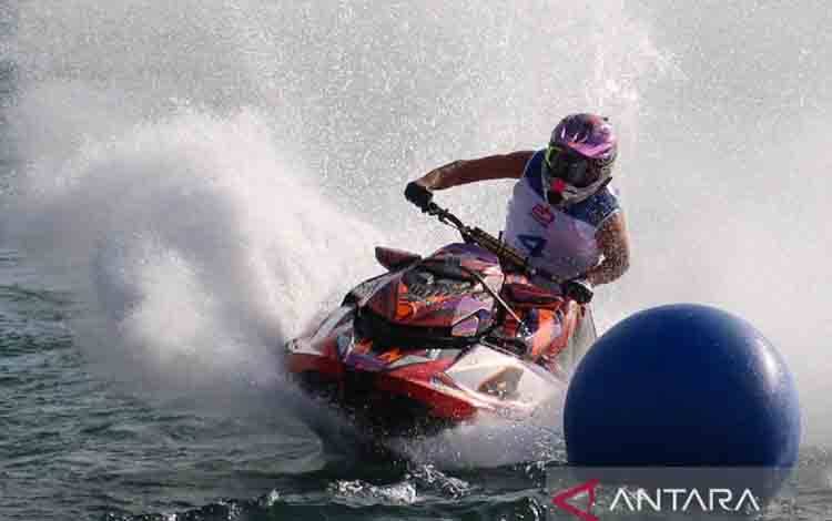 Pembalap Prancis Juara Aquabike 2025 Toba kategori Runabout GP1