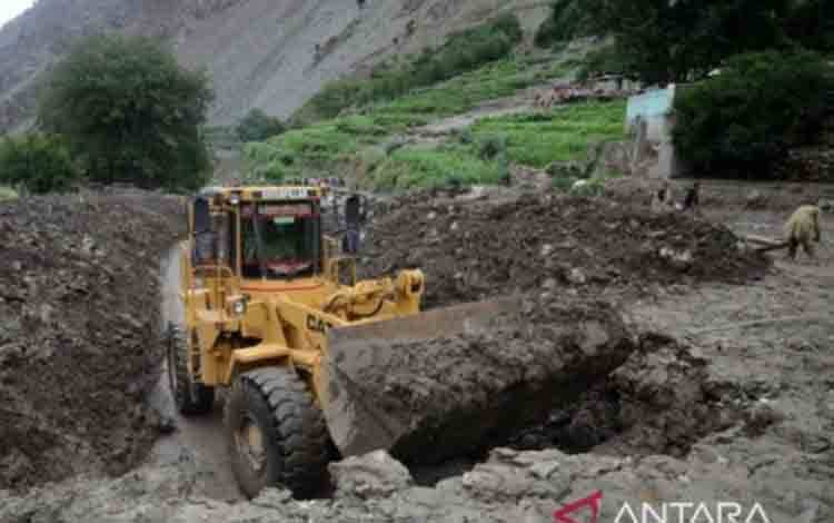 Lebih dari 350 Orang Tewas Akibat Banjir Bandang-longsor di Pakistan