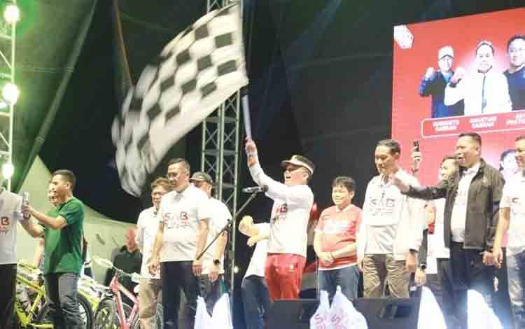 Gubernur Ajak Masyarakat Budayakan Hidup Sehat Lewat Sabrun Night Run 8K