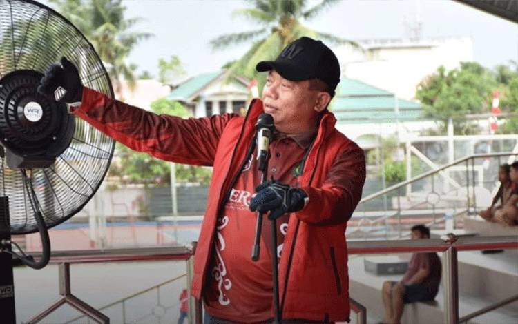Bupati Kapuas Umumkan Rehabilitasi Gedung GOR Tahun ini