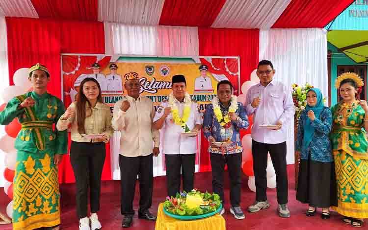 Wakil Bupati Seruyan Ajak Warga Desa Pematang Limau Terus Jaga Persatuan di HUT ke-83
