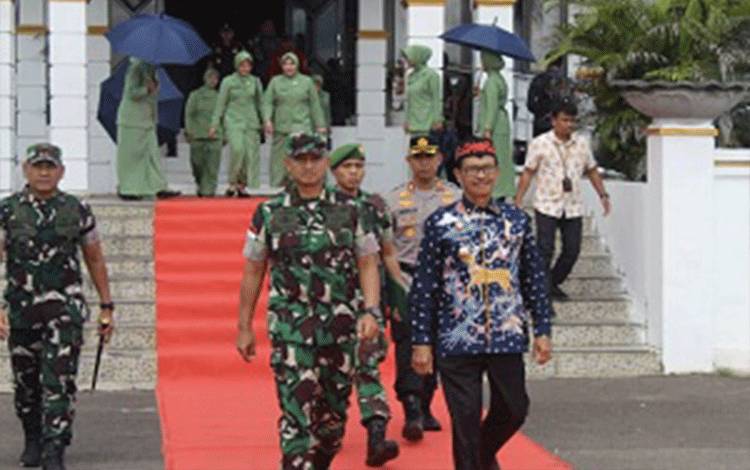Wakil Bupati Lamandau Apresiasi Kontribusi TMMD, Sambut Hangat Kasdam XII/Tanjungpura